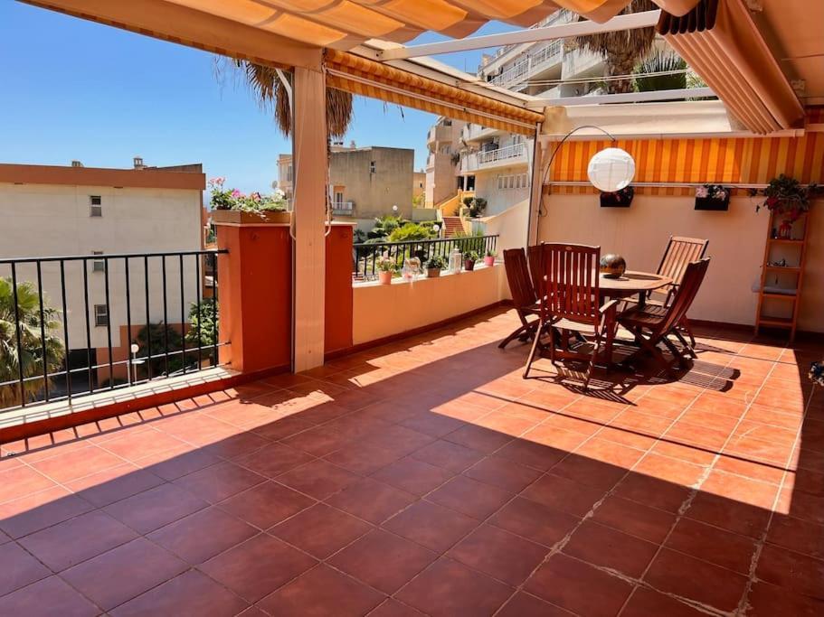 Benalmadena Costa Malaga Apartamento Muy Acogedor Con Vistas Al Mar Terraza Gigante Para Verano E Invierno Parking Exterior foto