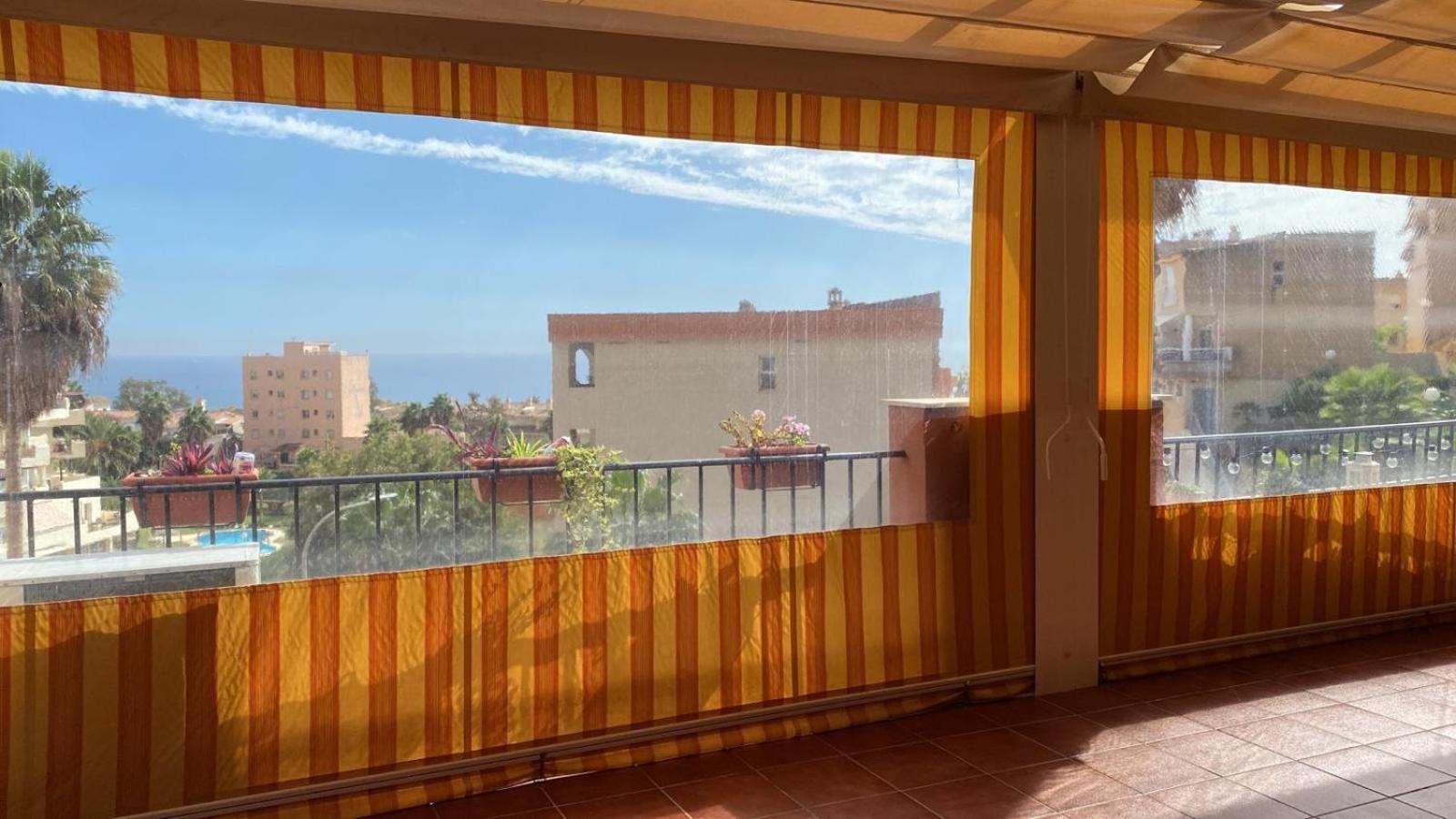 Benalmadena Costa Malaga Apartamento Muy Acogedor Con Vistas Al Mar Terraza Gigante Para Verano E Invierno Parking Exterior foto